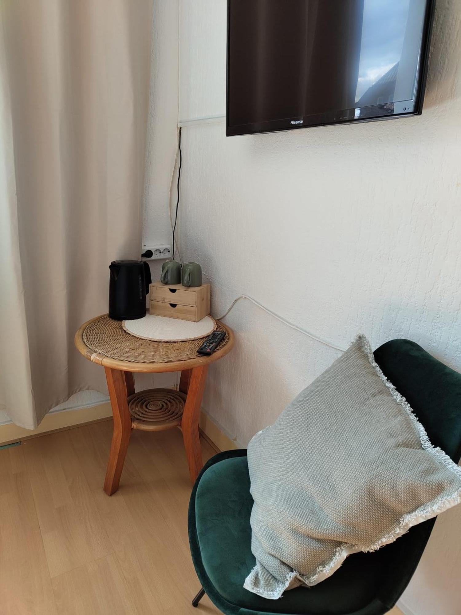 Guesthouse - Weeze Rooms Ngoại thất bức ảnh